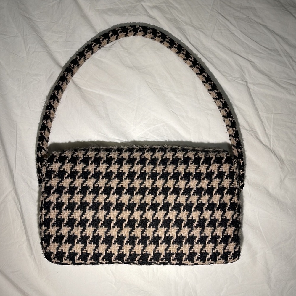 Anine Bing Black & Cream Houndstooth Shoulder Bag - Picture 10 of 14